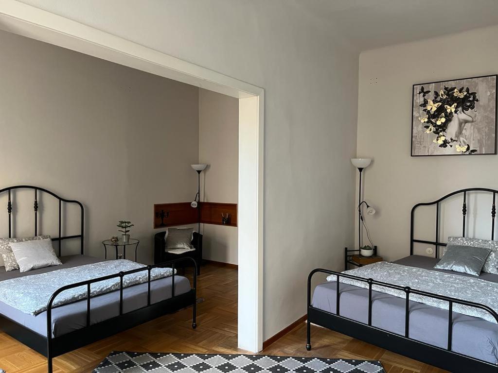 Beautiful City Centre Apartment Wien Exteriör bild