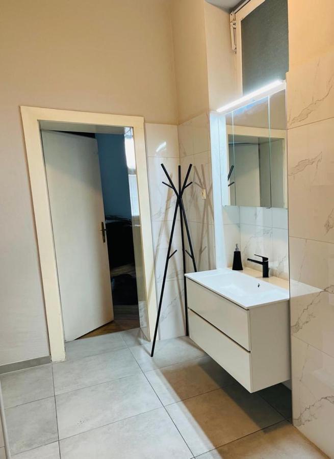 Beautiful City Centre Apartment Wien Exteriör bild