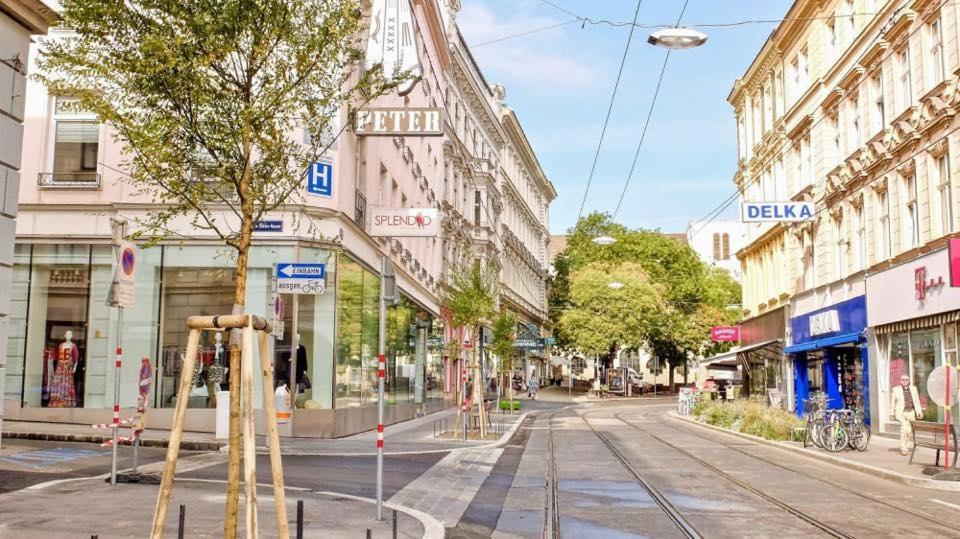 Beautiful City Centre Apartment Wien Exteriör bild
