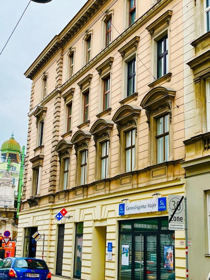 Beautiful City Centre Apartment Wien Exteriör bild